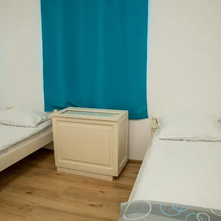 Ena Guest house